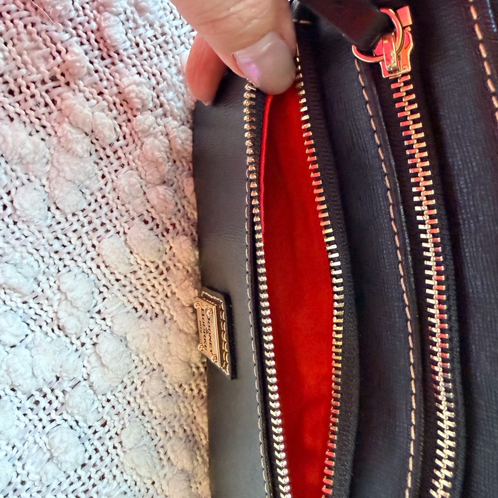 Dooney & Bourke Black Triple-Zip Wristlet 5x8 NWOT - Picture 9 of 11